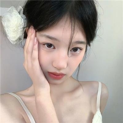 德扑女王2：双面鬼王